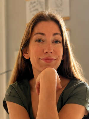 Cecilia, 38