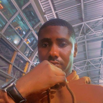 Emmanuel, 29
