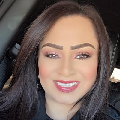 Belen, 44