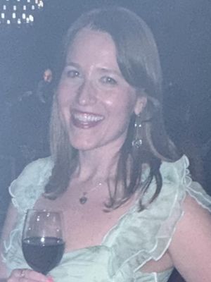Elizabeth, 32