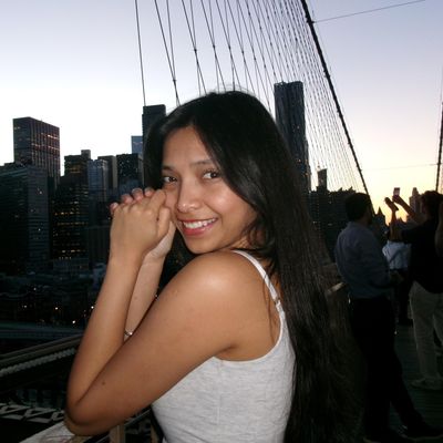 Cecilia, 28