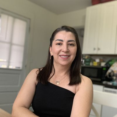 Maria, 52