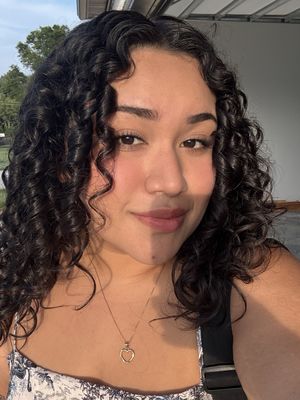 Jasmine, 23