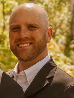 Brad, 37