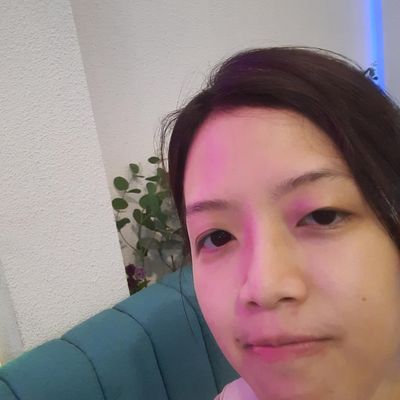 Dwi, 36
