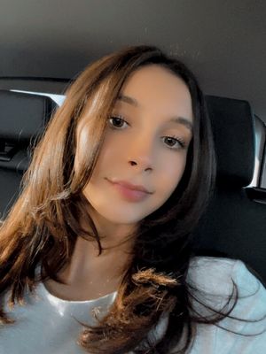 Nancy, 20