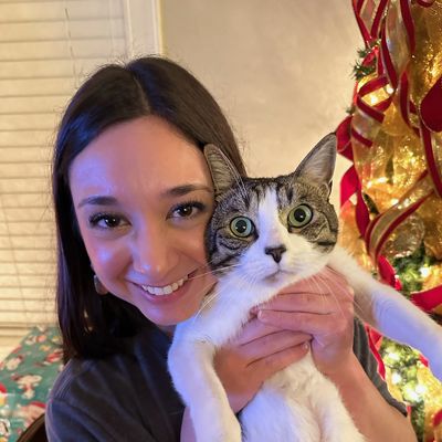 Ashley, 31
