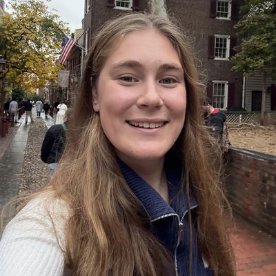 Elizabeth, 20