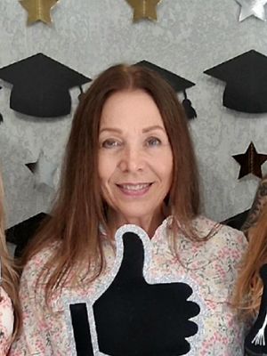 Lisa, 61
