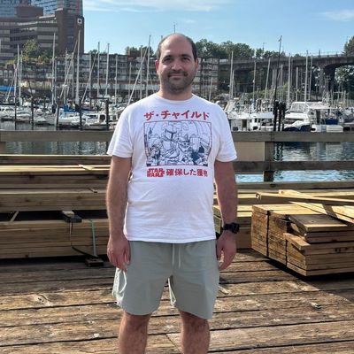 Arash, 38