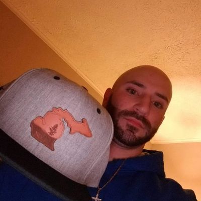 Dominic, 35
