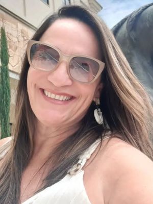 Patricia, 54