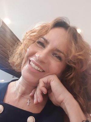 Ana, 59