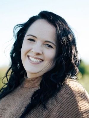 Devin, 39