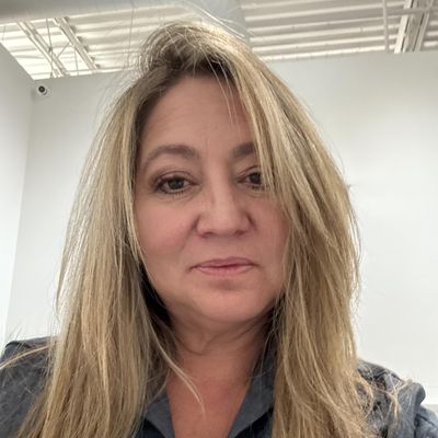 Yvonne, 54