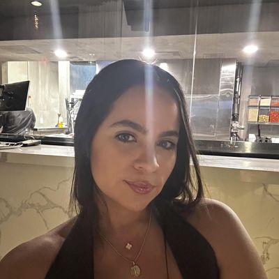 Claritza, 33