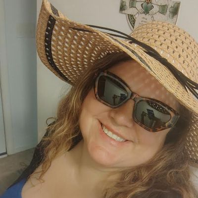 Megan, 47