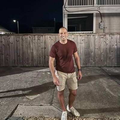 Francesco, 32