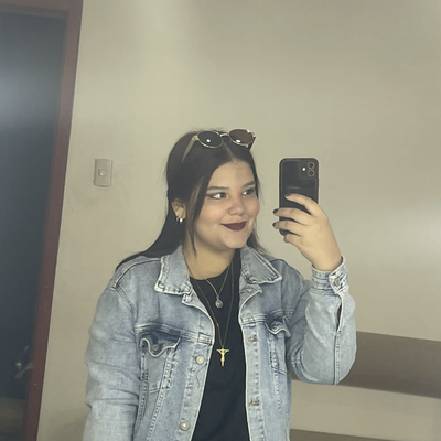 Sofia, 26