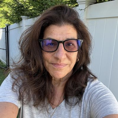 Cindy, 66