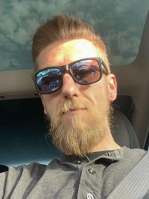 Peter, 35