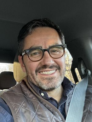 Francisco, 51