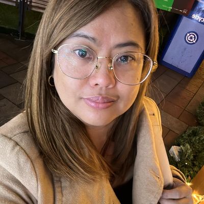 Jennifer, 44