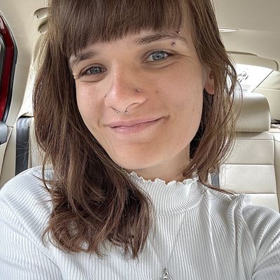 Meredith, 29