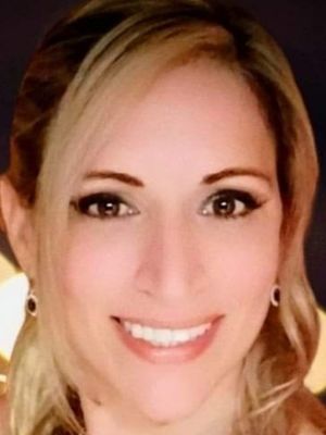 Amanda, 41