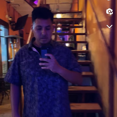Manuel, 39