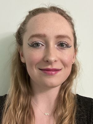 Elizabeth, 27