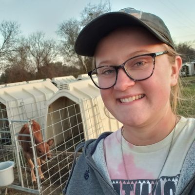 Katelyn, 21