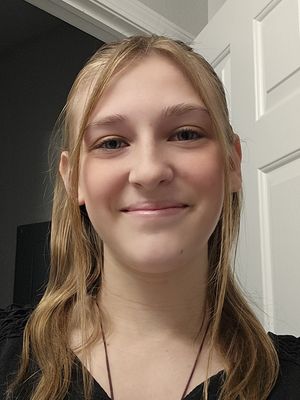 Lily, 19