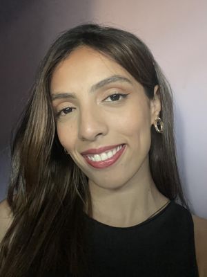 Amanda, 23