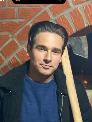 Damir, 32