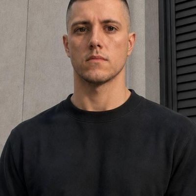 John, 36