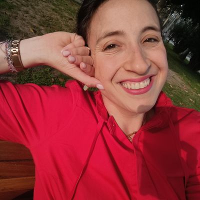 Maria, 30