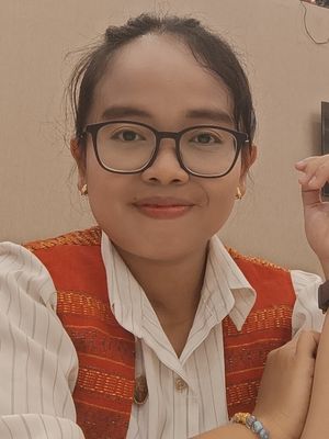 Anastasia Sinaga, 28