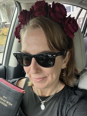 Betsy, 42
