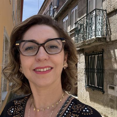 Elaine, 56