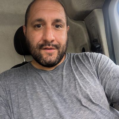 Joe, 40