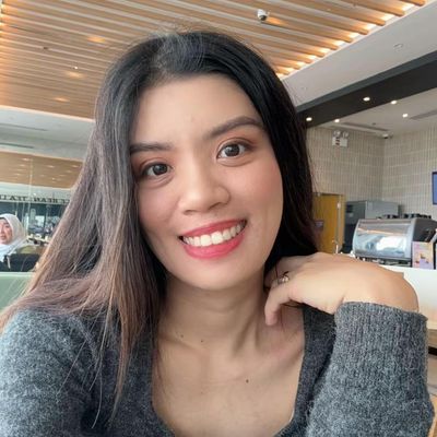 Kris, 30
