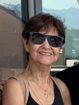 Angie, 75