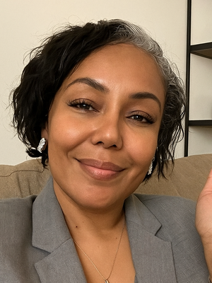 Lucille, 52