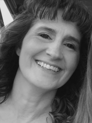 Christie, 52