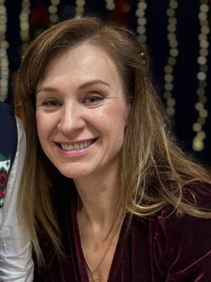 Anita, 47