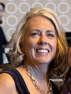Michelle, 51