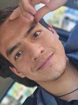 Mario, 27