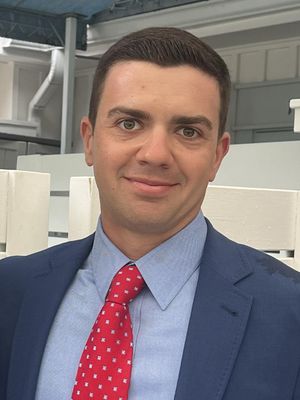 James, 25