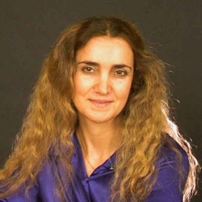 Isabelle, 68